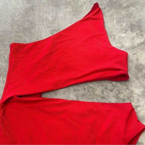 New! Beach Riot Celine one piece swimsuit red 24016 - Picture 10 of 14